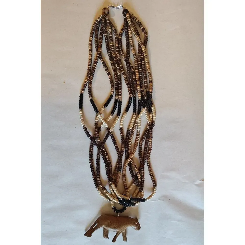 Vintage‎ Wooden Beaded Necklace Cheetah Pendant Hand Carved 14